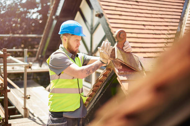 Quick and Trustworthy Emergency Roof Repair Services in Weatherby Lake, MO